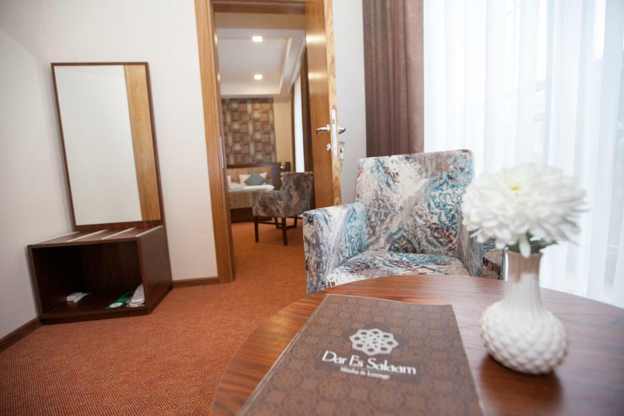 Auroom Hotel Baky Esterno foto